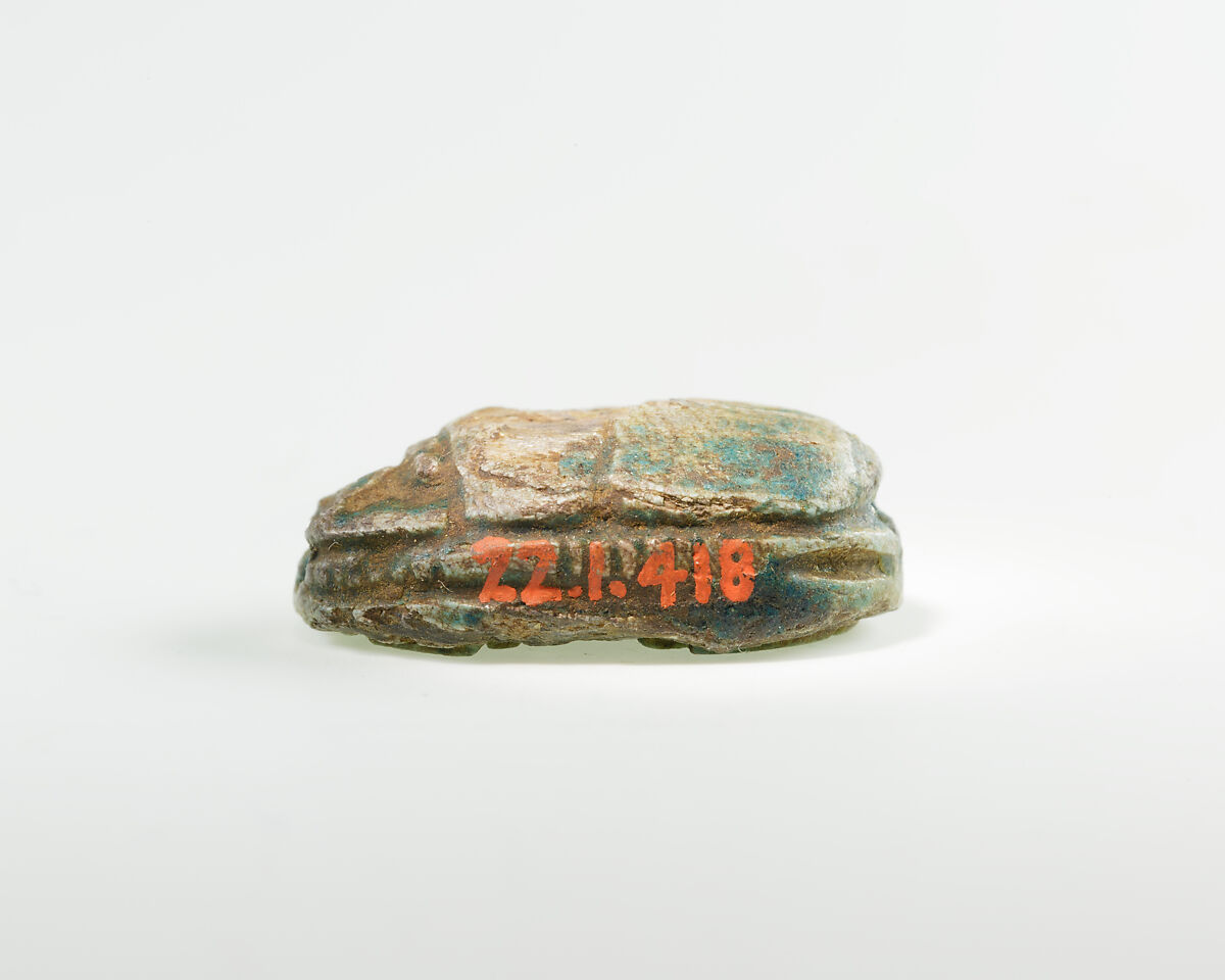 Scarab of Queen Inni, Green glazed steatite