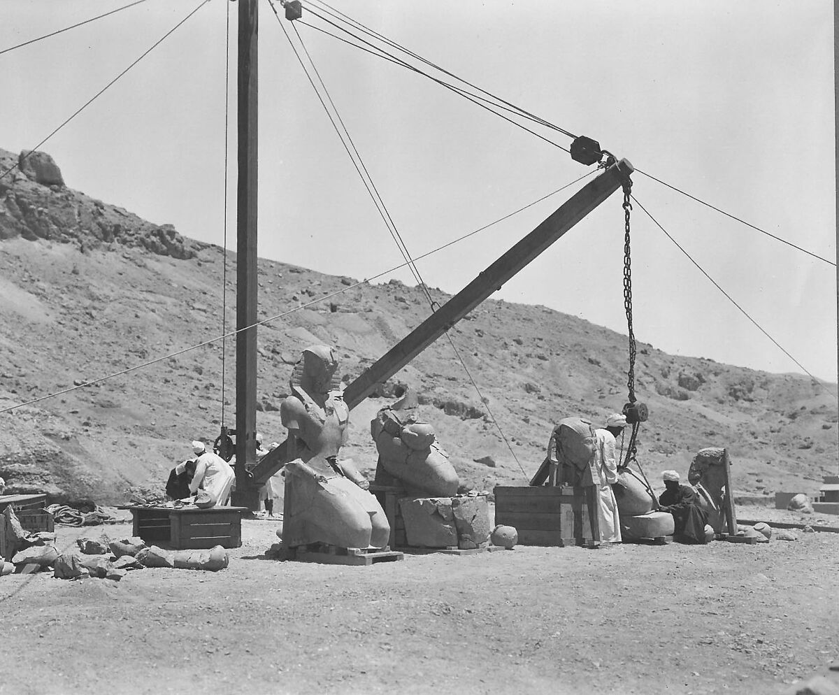 Large Kneeling Statue of Hatshepsut, Granite