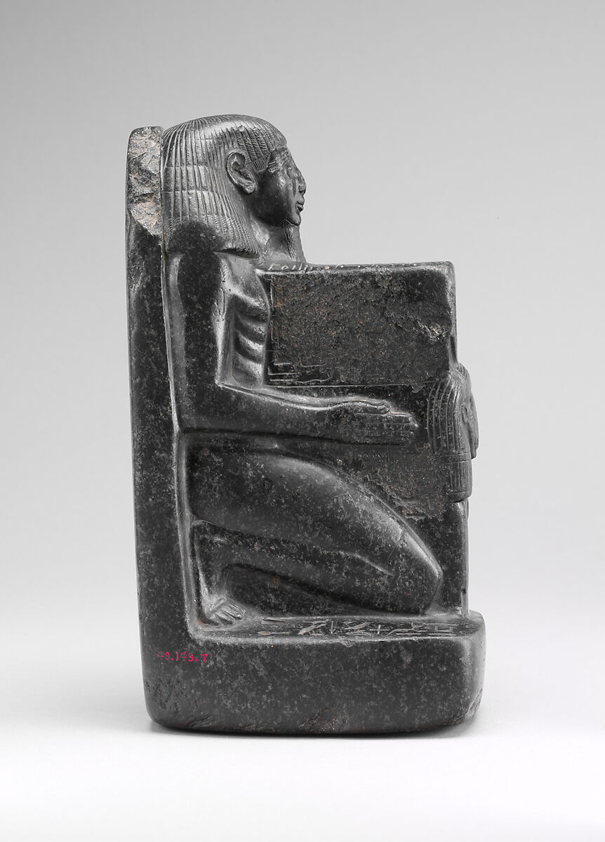 Statue of Senenmut Holding a Sistrum, Porphyritic diorite