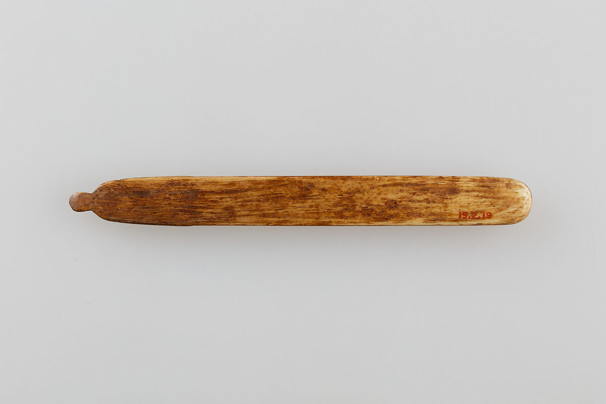 Throw Stick, Ivory (tinted)