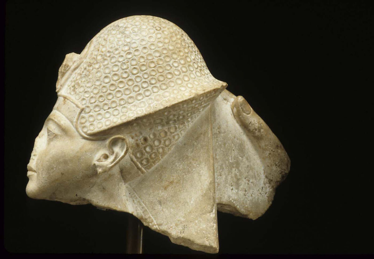 Head of Tutankhamun, Indurated Limestone