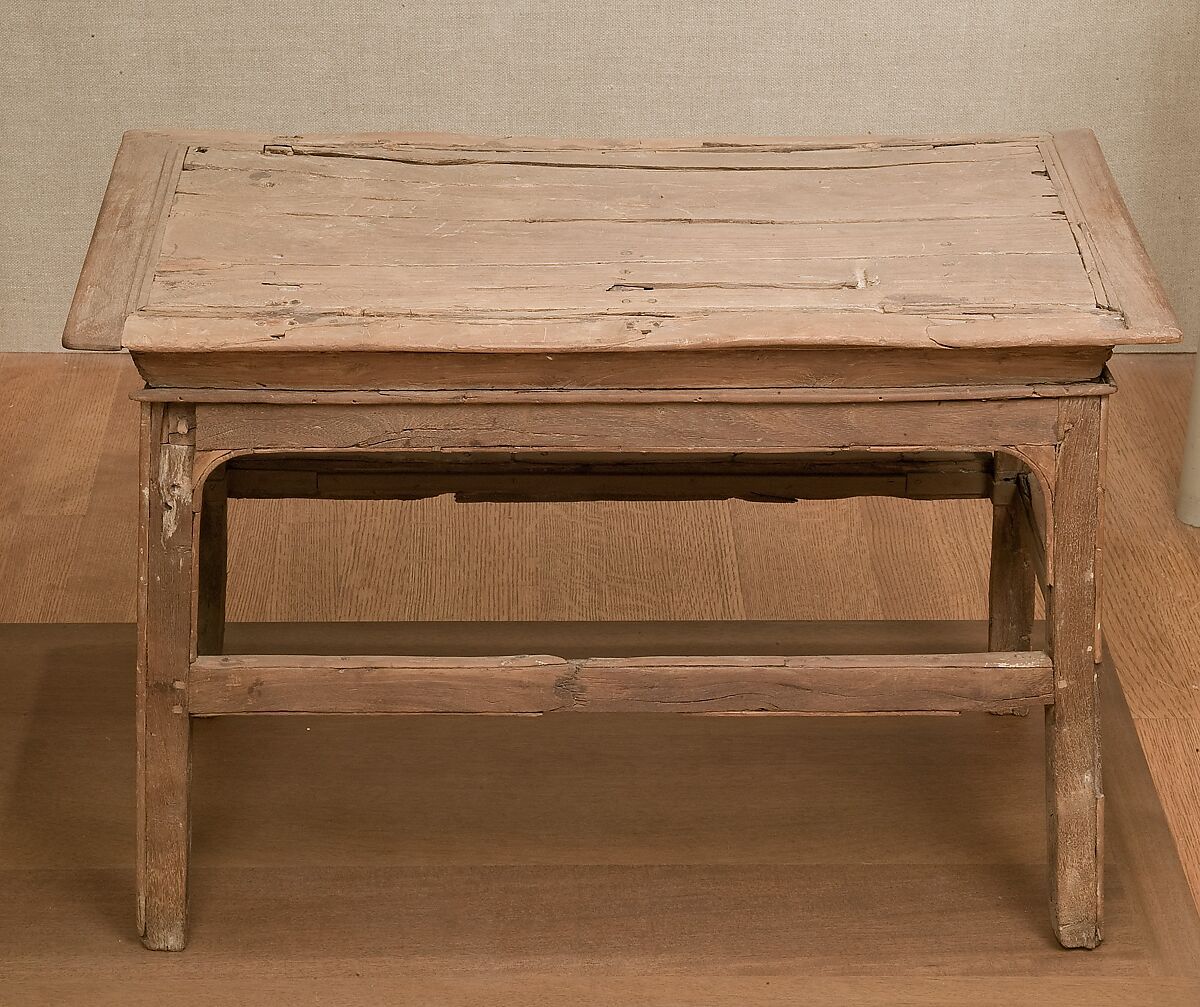 Table, Acacia wood, boxwood inlay 