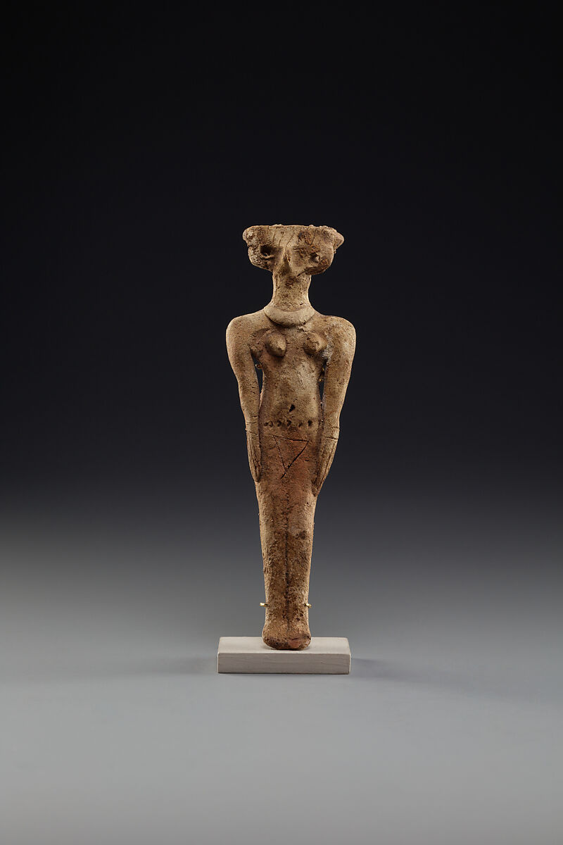 Female figure, Baked clay 