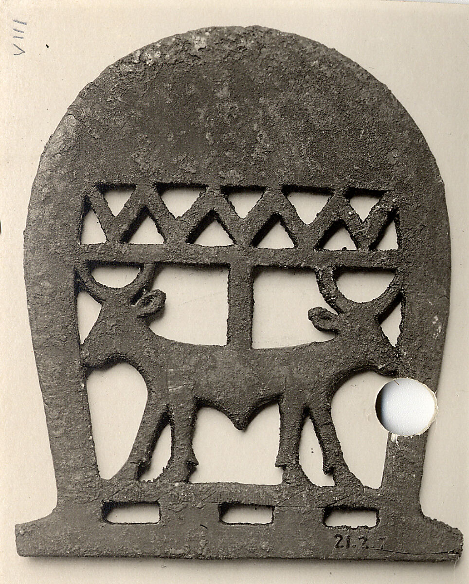 Ax head with two bulls, Bronze or copper alloy 