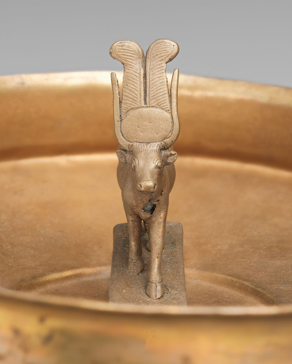 Bowl with a Hathor cow, Bronze