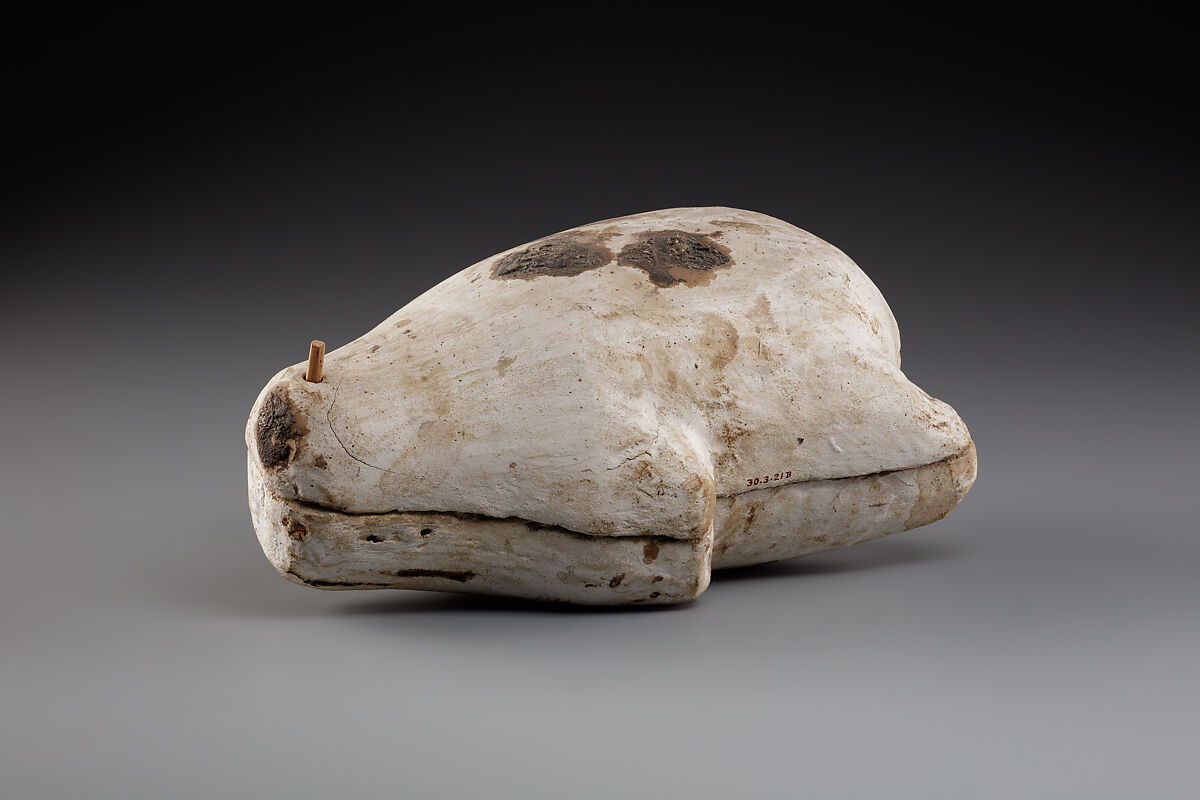 Container in the Shape of a Duck, Wood (Sycomore?), stucco, pitch