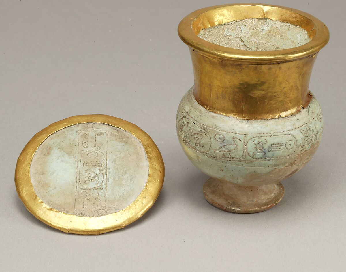Wide-necked jar and lid naming Thutmose III, Vitreous material, gold