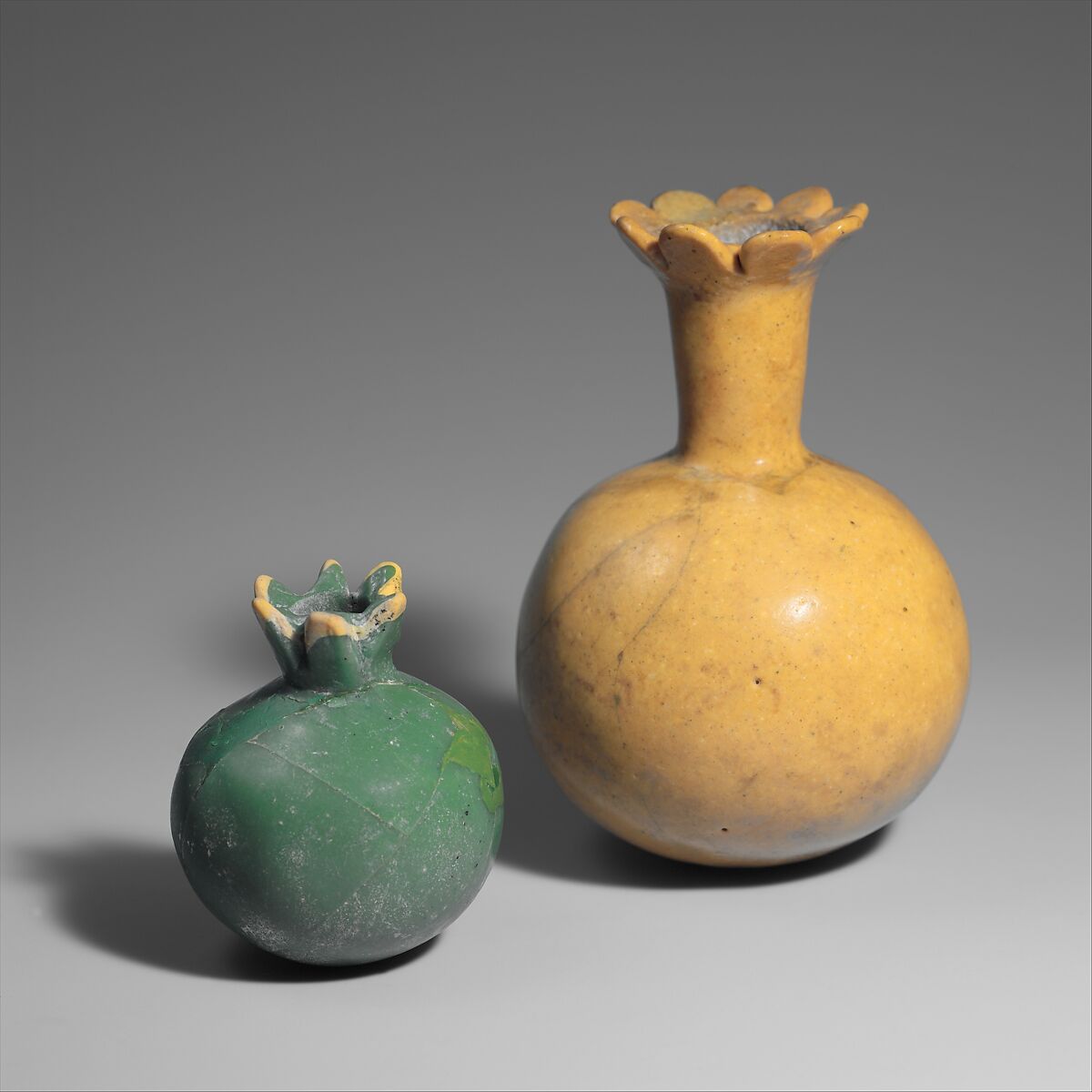 Bottle in the Form of a Pomegranate, Glass, opaque