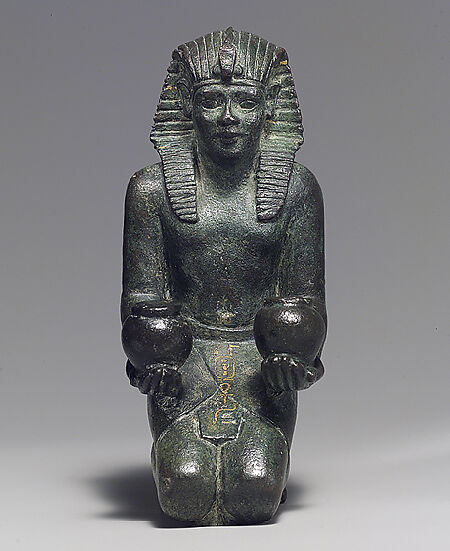 Kneeling statuette of King Amasis, Bronze, precious metal inlay and leaf
