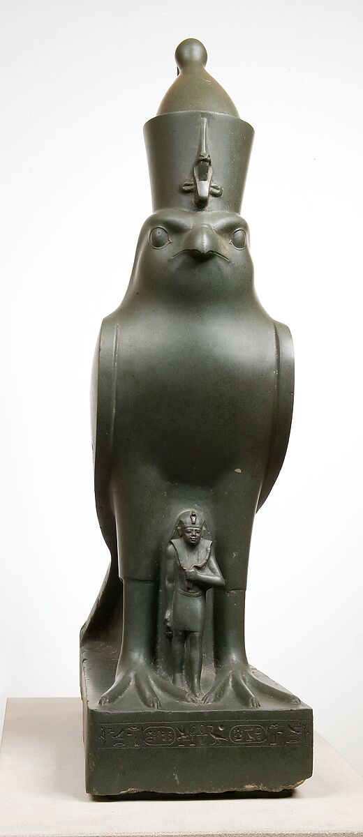 Statue of Horus as a falcon protecting King Nectanebo II, Metagraywacke