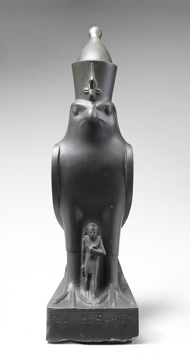 Statue of Horus as a falcon protecting King Nectanebo II, Metagraywacke
