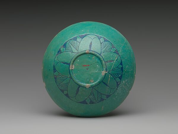 Bowl, Faience