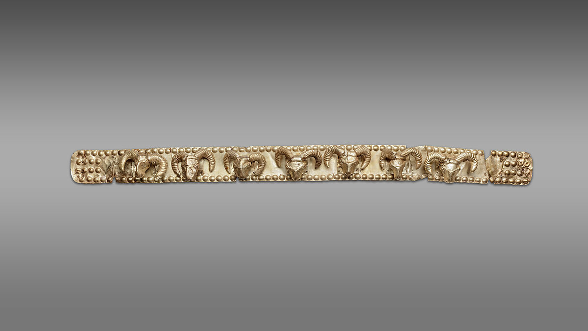 Diadem with attached rams' heads, Gold