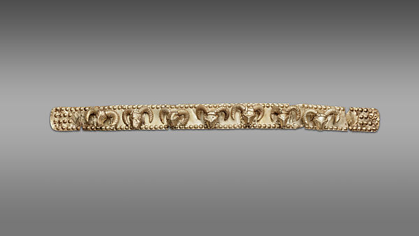 Diadem with attached rams' heads, Gold