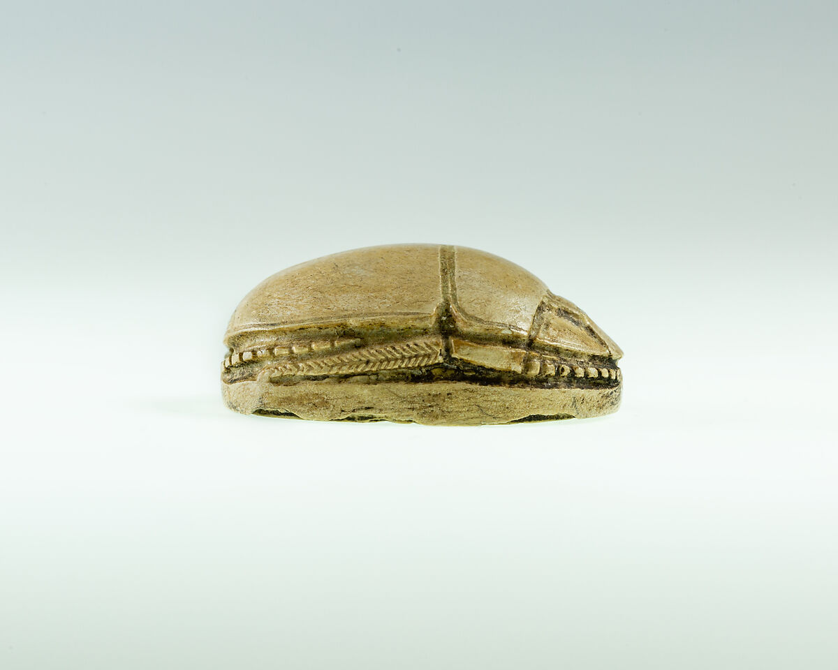 Scarab Decorated with Scrolls, Cream-white glazed steatite
