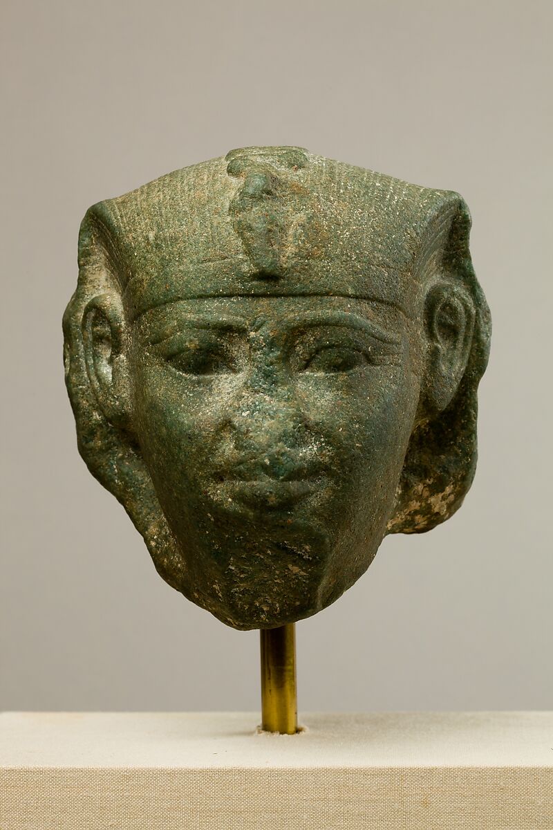 Head of a sphinx, possibly of Amenemhat I, Dolomitic marble