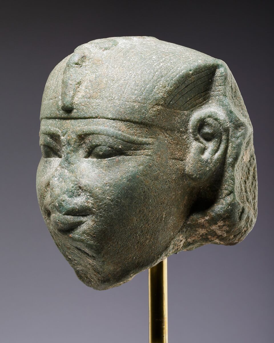 Head of a sphinx, possibly of Amenemhat I, Dolomitic marble