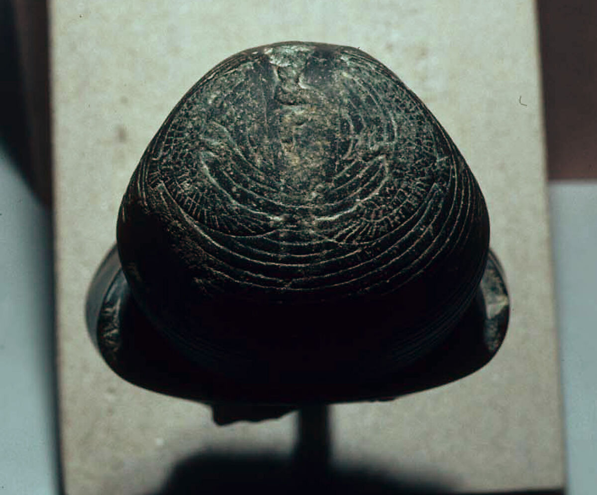 Statuette of a Late Middle Kingdom Queen, Schist