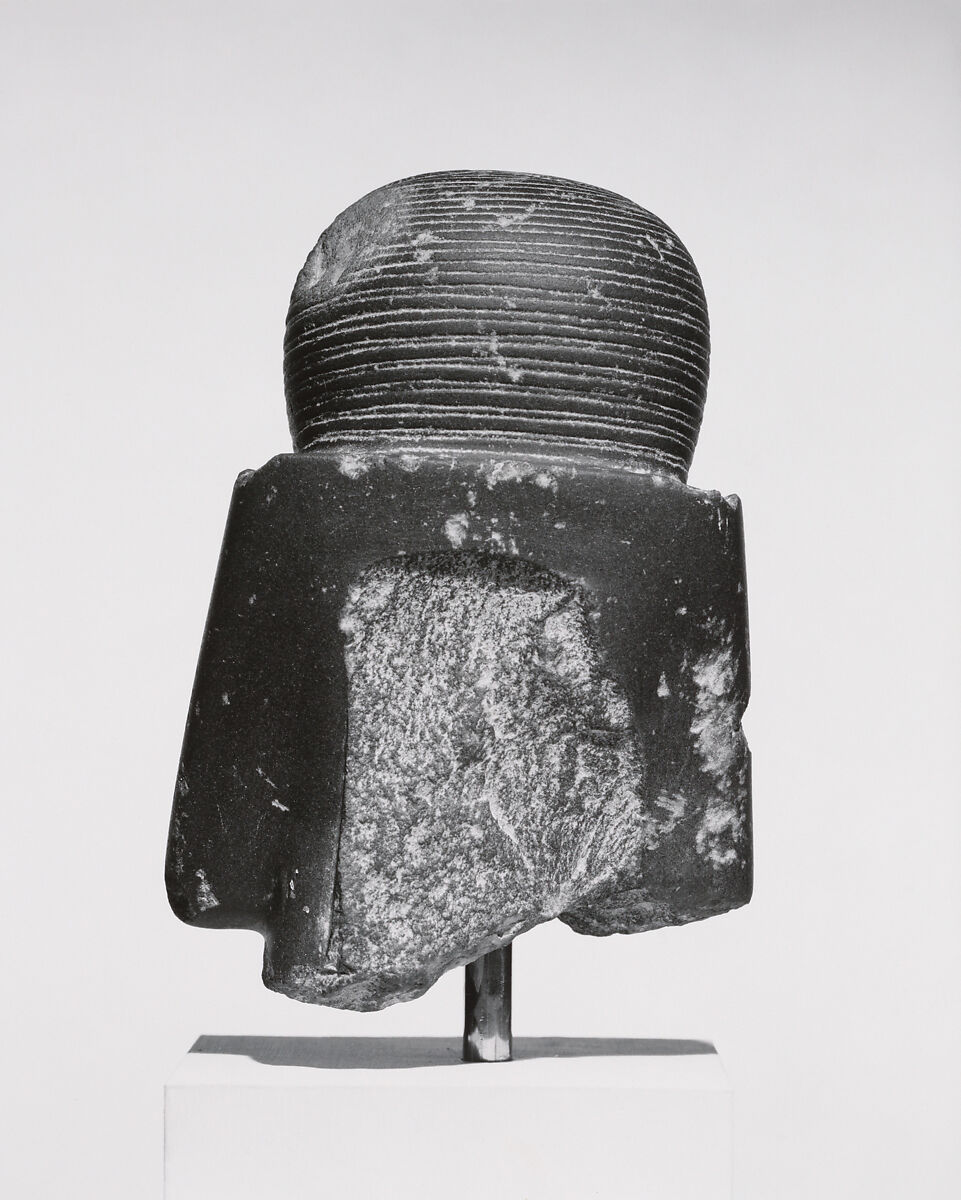 Statuette of a Late Middle Kingdom Queen, Schist