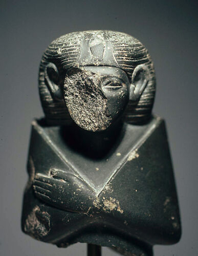Statuette of a Late Middle Kingdom Queen