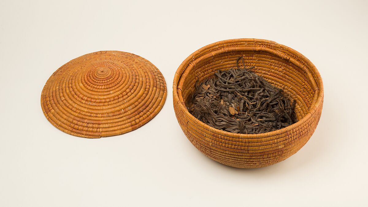 Circular Basket with Conical Lid, Halfa grass, dyed grass, linen cord 