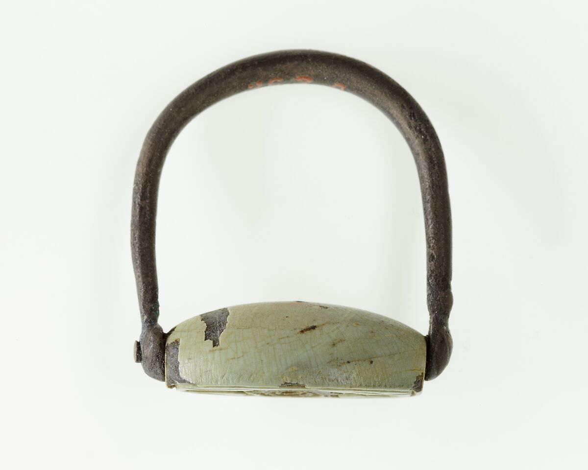 Ring of Hatnefer, Silver, glazed steatite