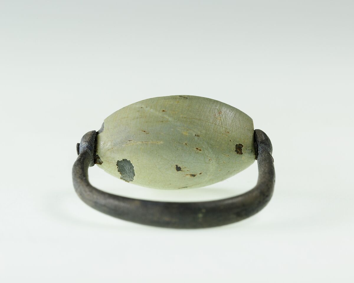 Ring of Hatnefer, Silver, glazed steatite