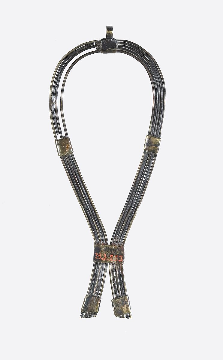 Sa Amulet, Silver, electrum