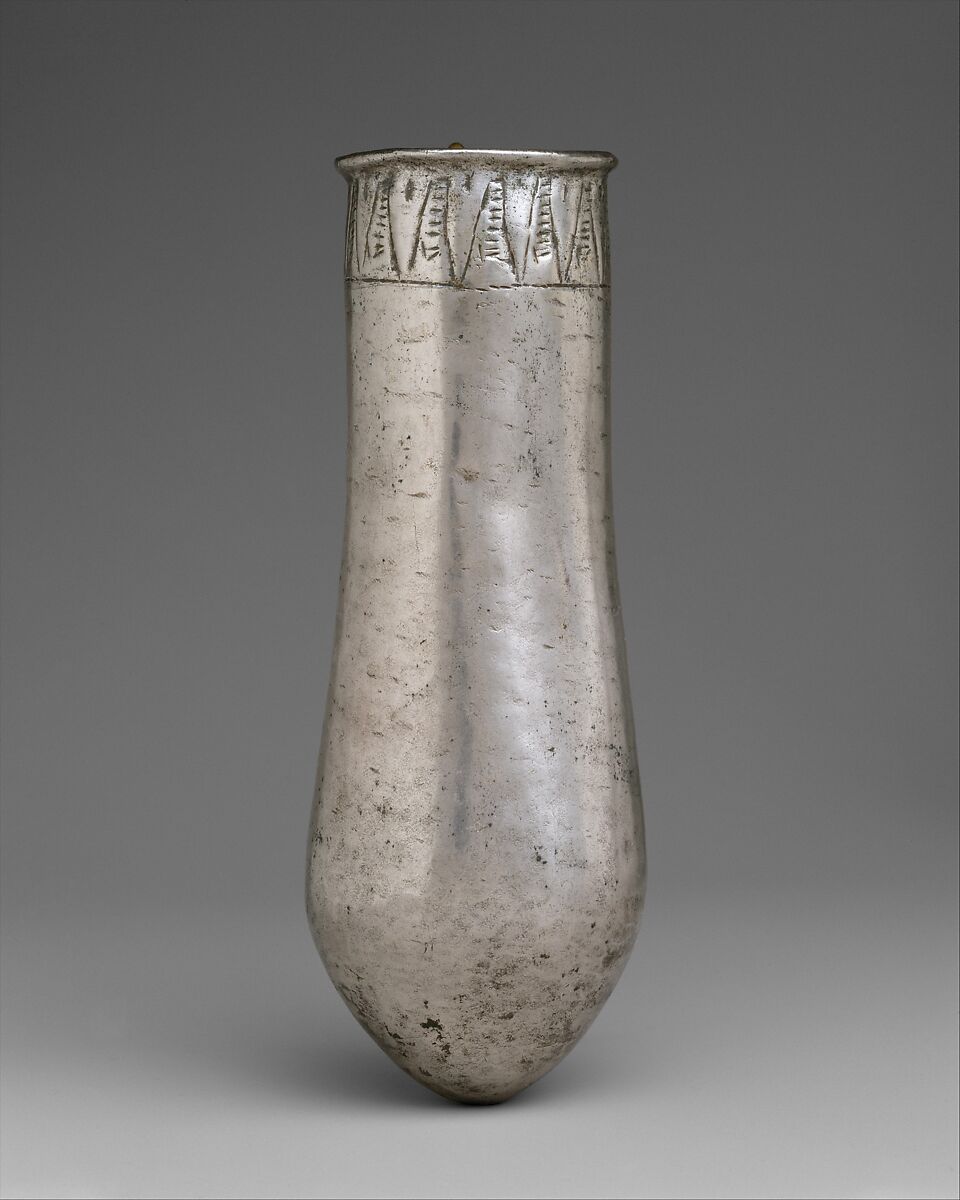 Situla with floral decoration, Silver 
