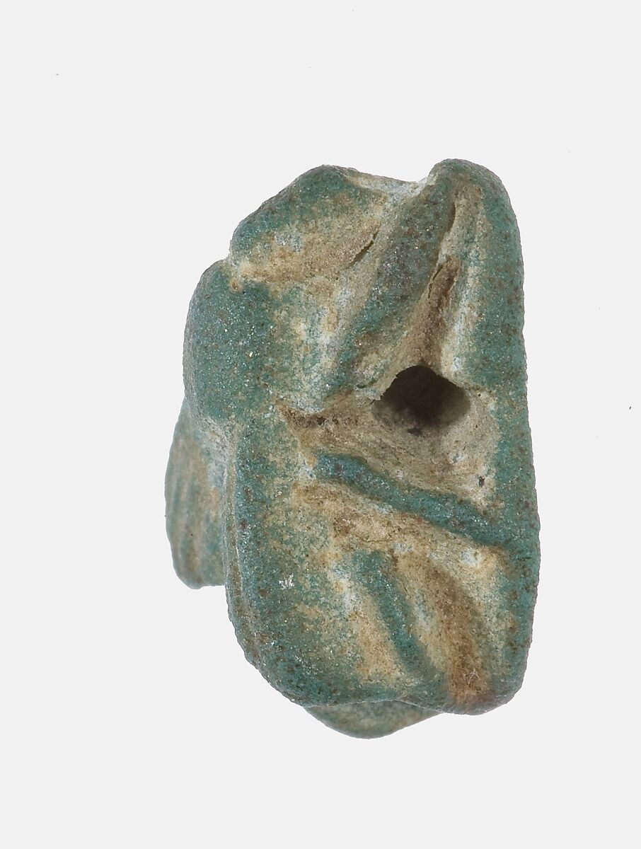 Fly amulet, Faience