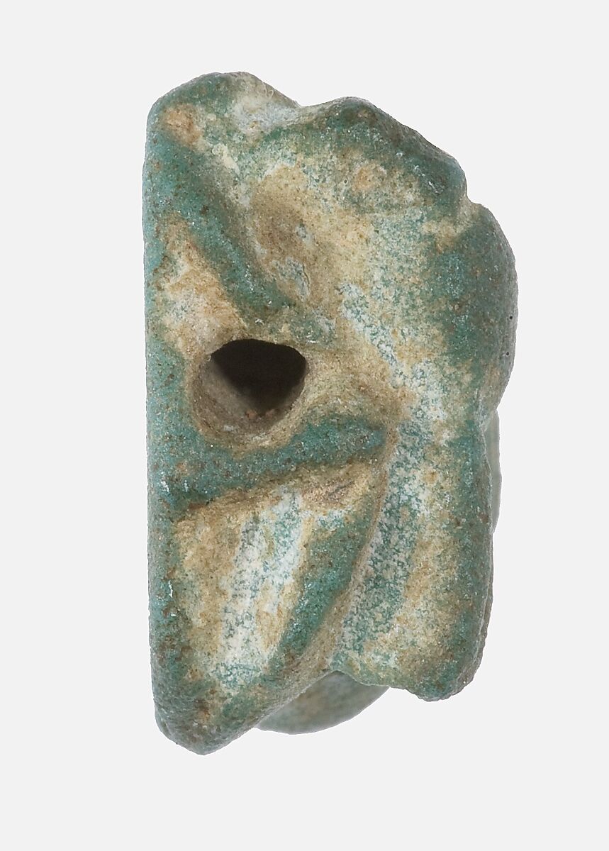 Fly amulet, Faience