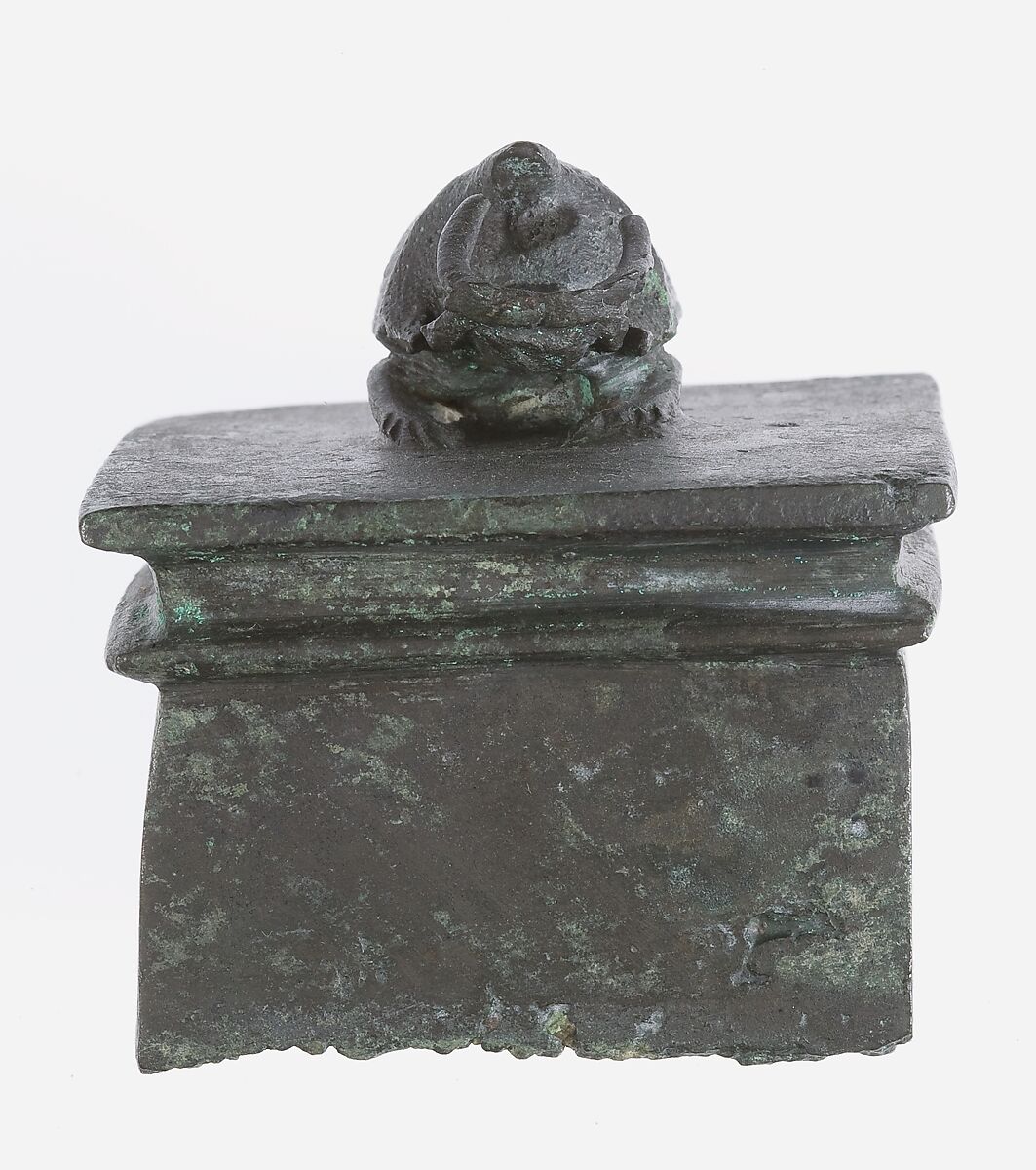 Rhinoceros beetle box, Cupreous metal