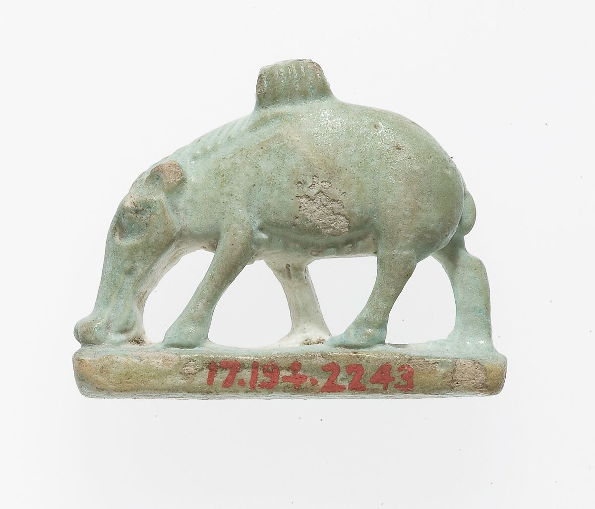 Sow Amulet, Faience