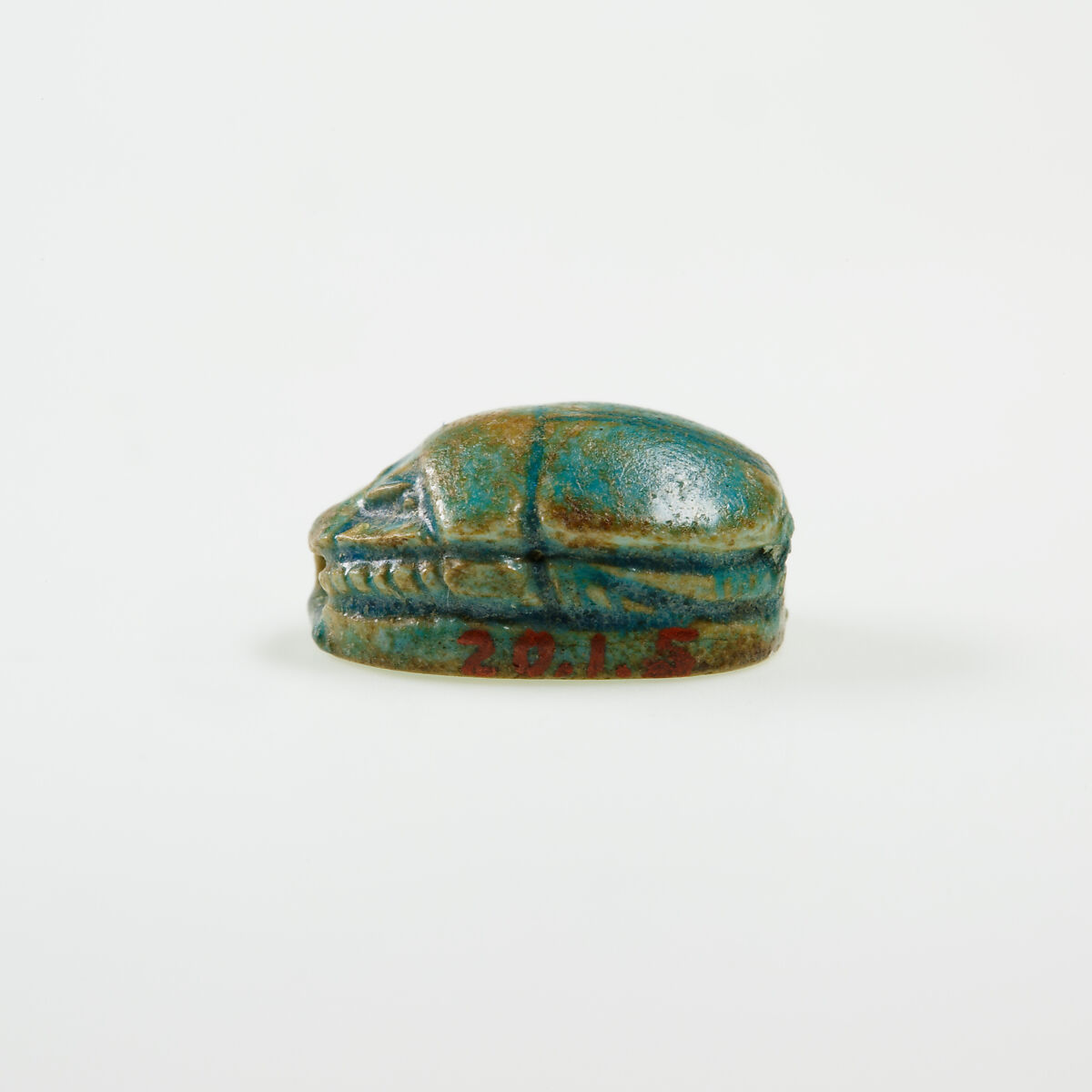 Scarab of Amenemhat III, Bright green glazed steatite