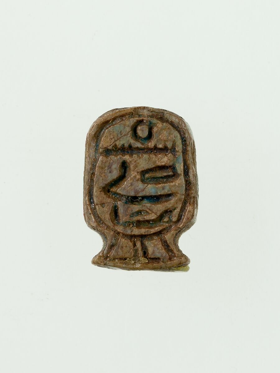 Scaraboid of Amenemhat III, Glazed steatite