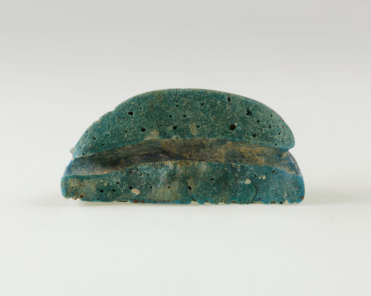 Scarab of an Official, Dark blue glassy faience