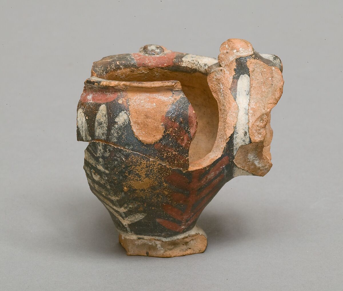 Kamares jar, Pottery, paint