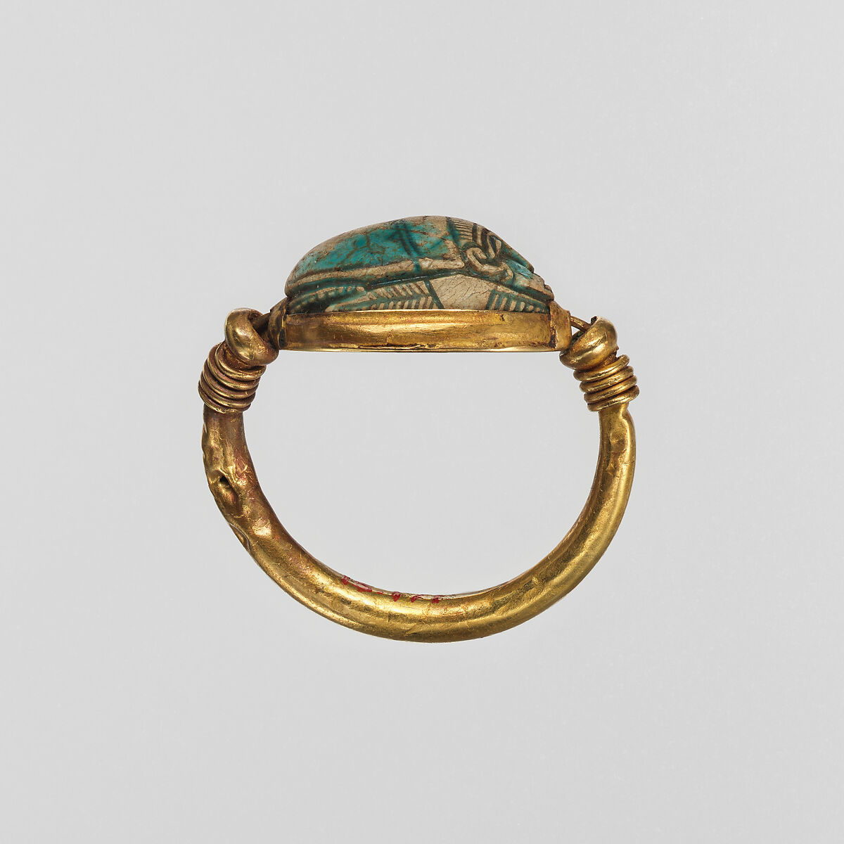 Scarab Finger Ring Inscribed for Auserre (Apophis), Gold, glazed steatite