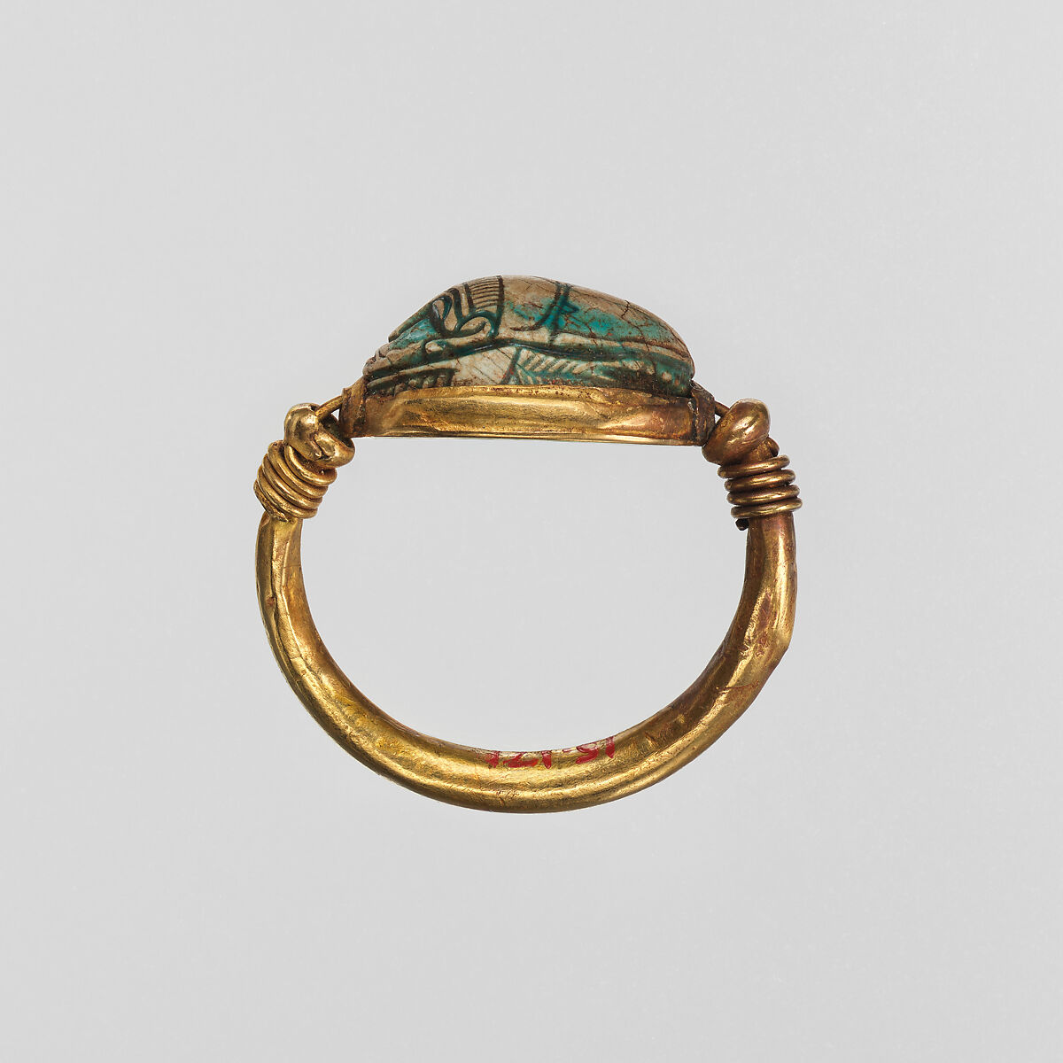 Scarab Finger Ring Inscribed for Auserre (Apophis), Gold, glazed steatite