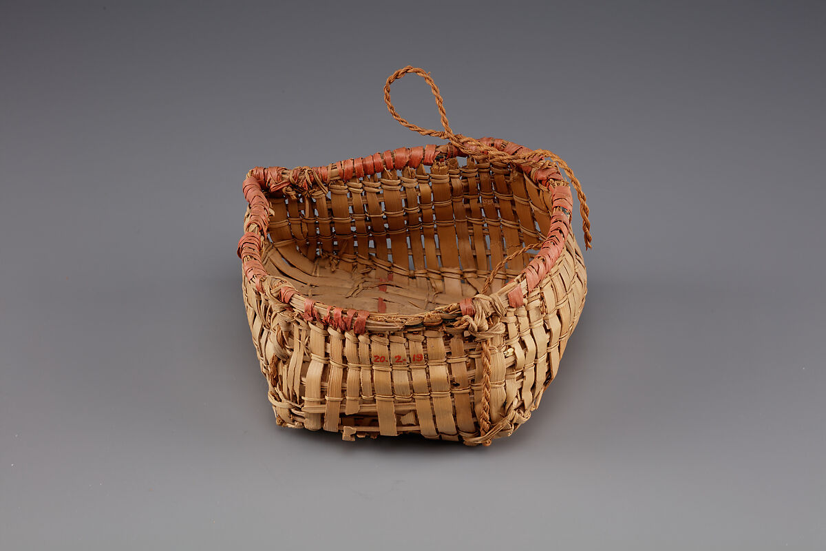 Basket, Palm leaves, grass, string, red dye