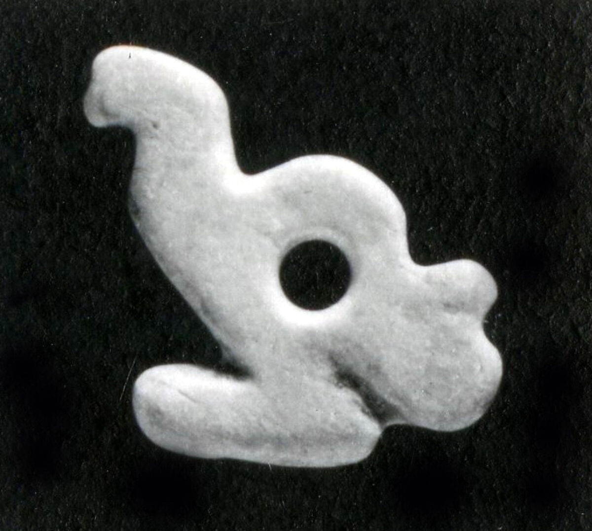 Duckling amulet, Ivory