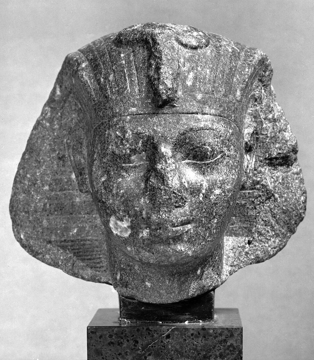 Head of Thutmose III, Porphyritic diorite 