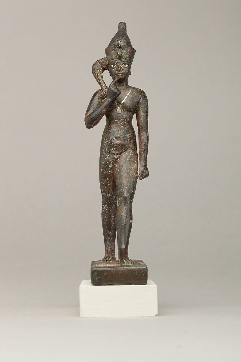 Harpokrates, Cupreous metal, precious metal inlay