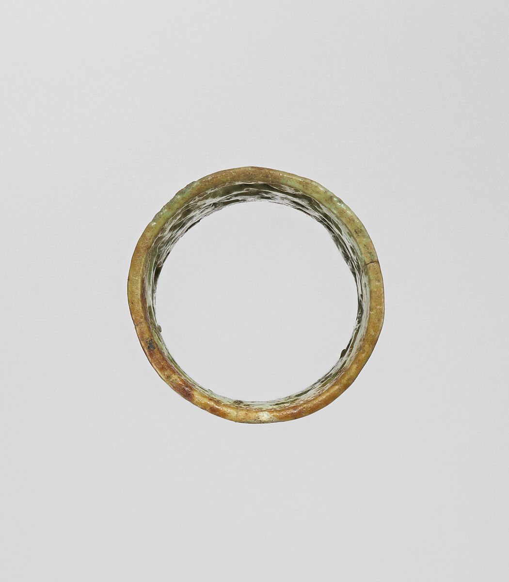 Ring, Faience