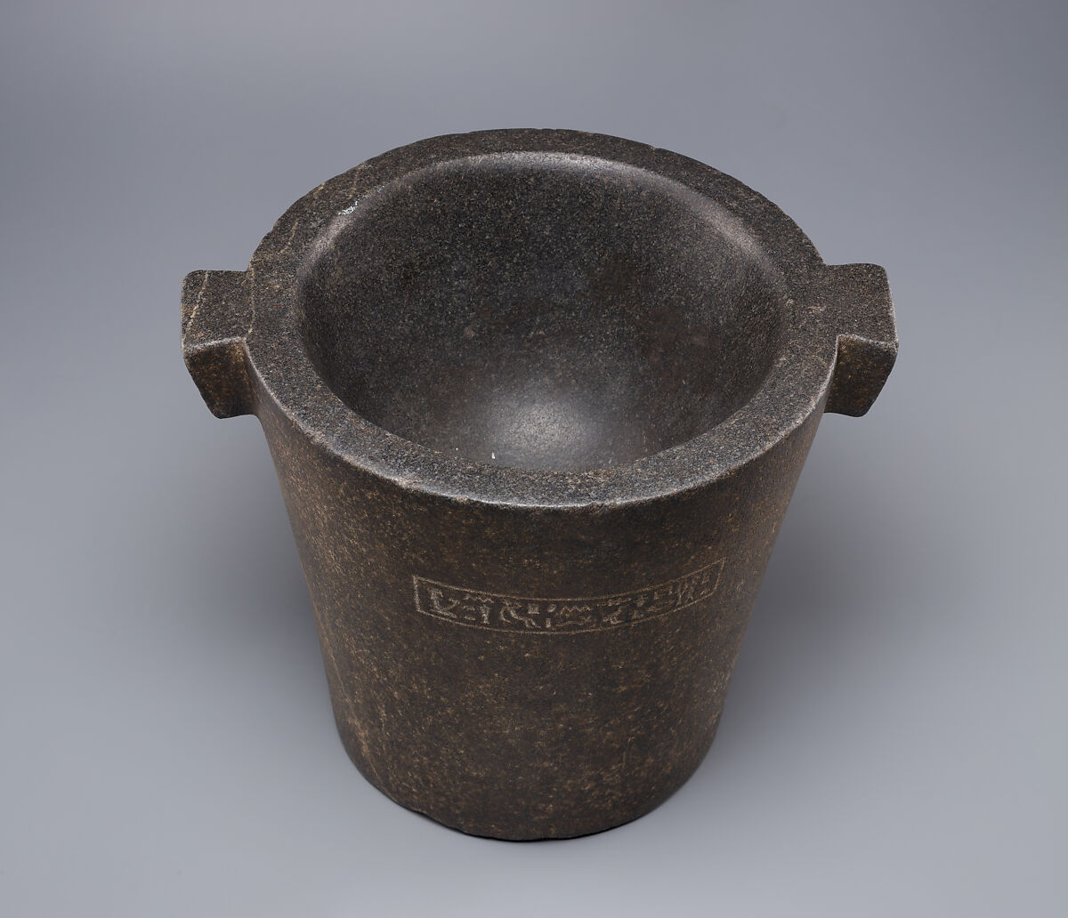 Mortar, Black granite