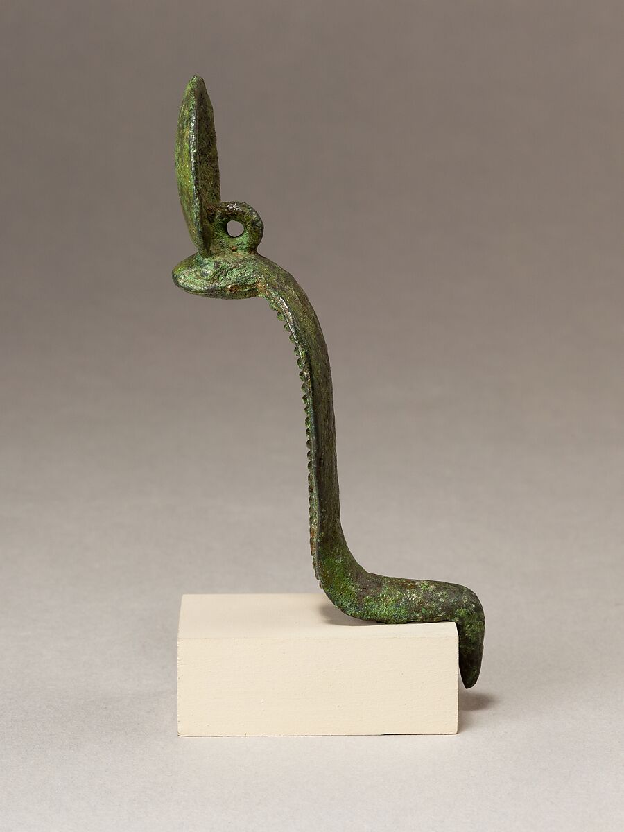 Uraeus fitting from shrine, Cupreous metal