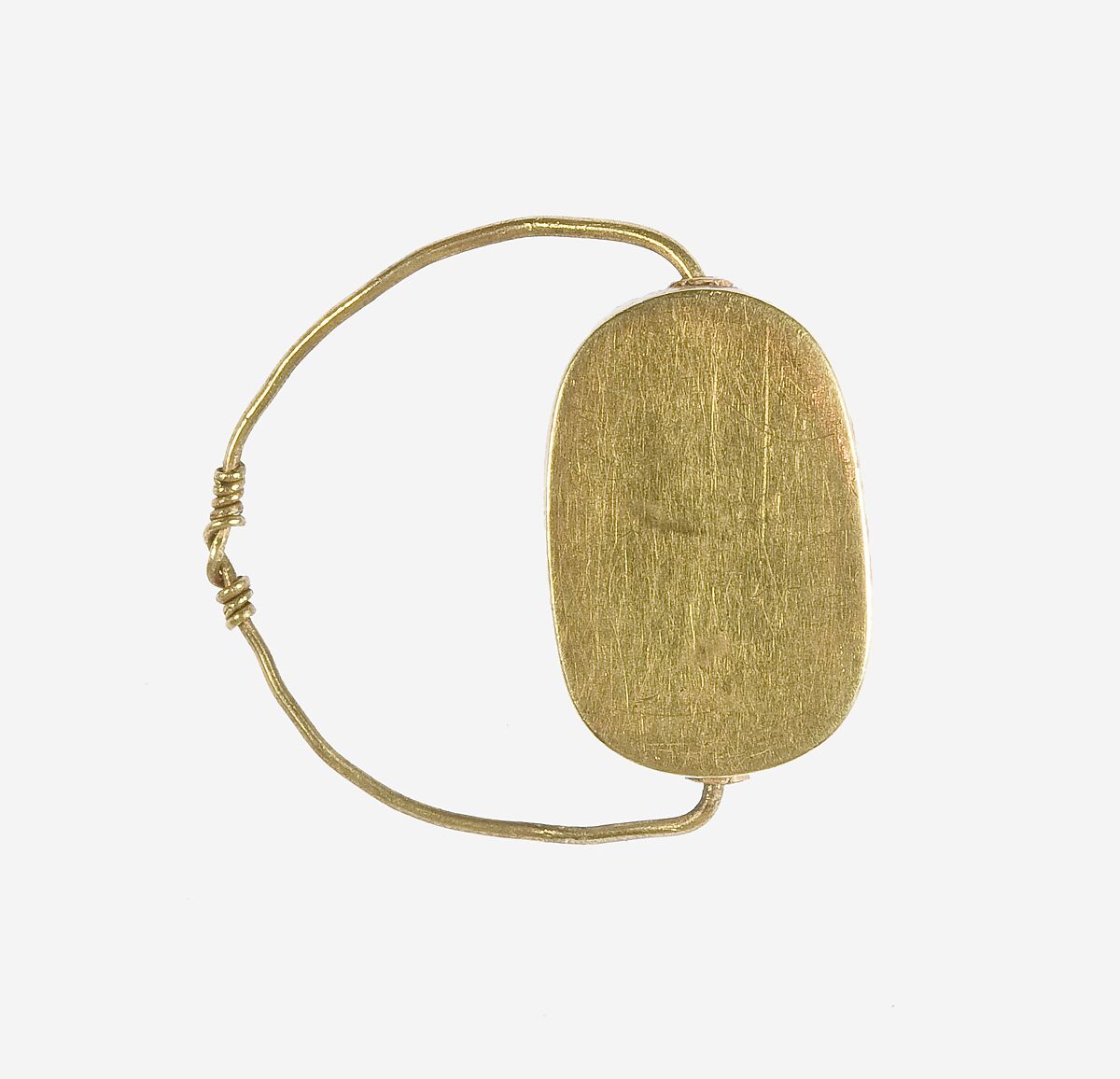 Scarab Finger Ring, Lapis lazuli scarab set in gold plate and on a gold wire ring
Lapis-lazuli