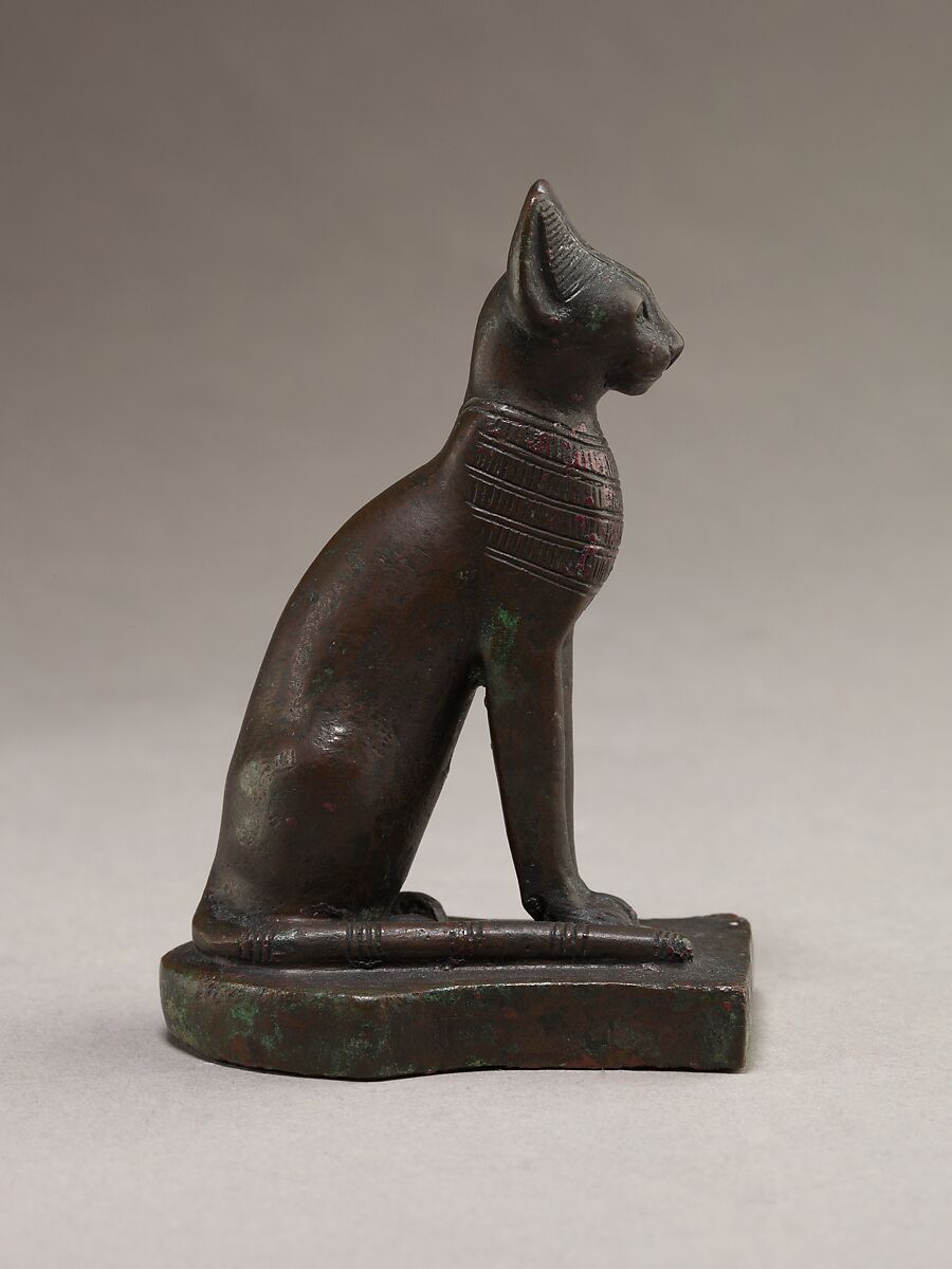Statuette of a cat, Cupreous metal