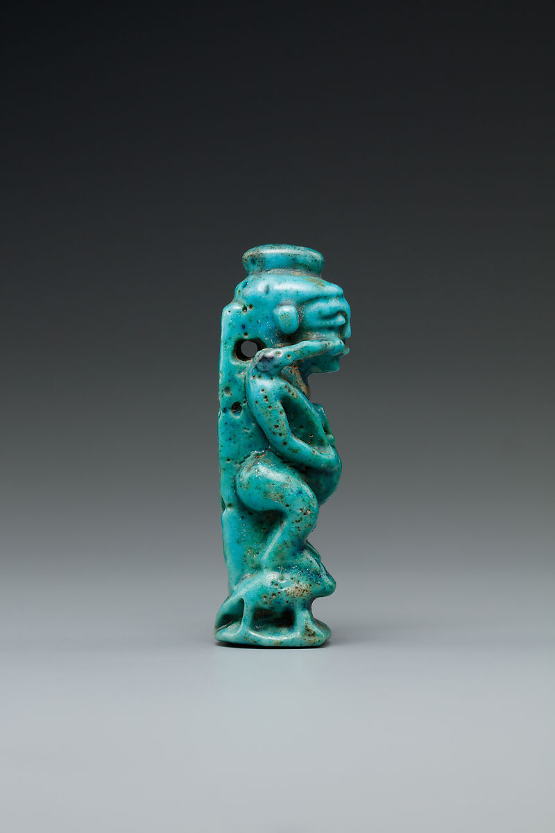 Pataikos amulet, Faience
