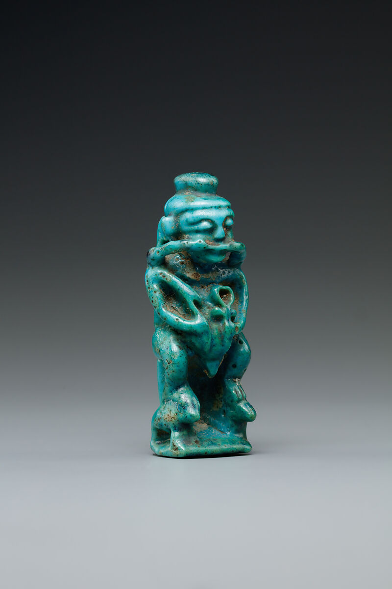 Pataikos amulet, Faience